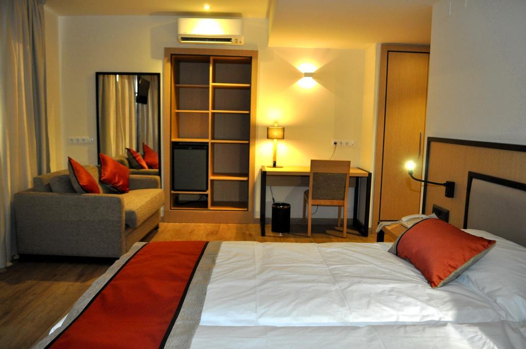 Hotel Sole Побла де Сегур Стая снимка