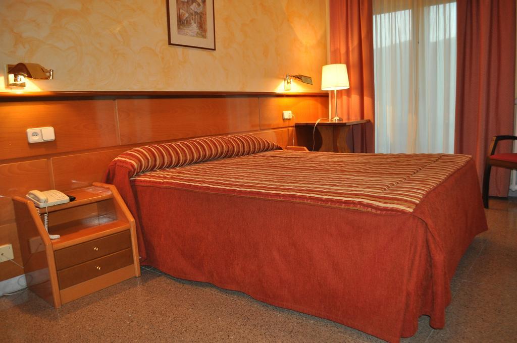 Hotel Sole Побла де Сегур Стая снимка